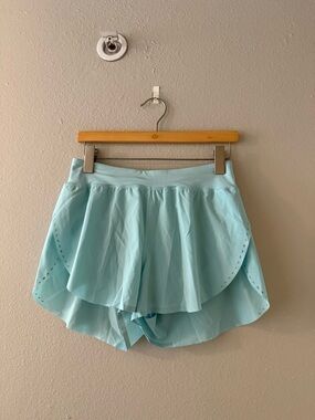 LULULEMON “Fast and Free” Light Blue Women’s Athletic Short - RARE